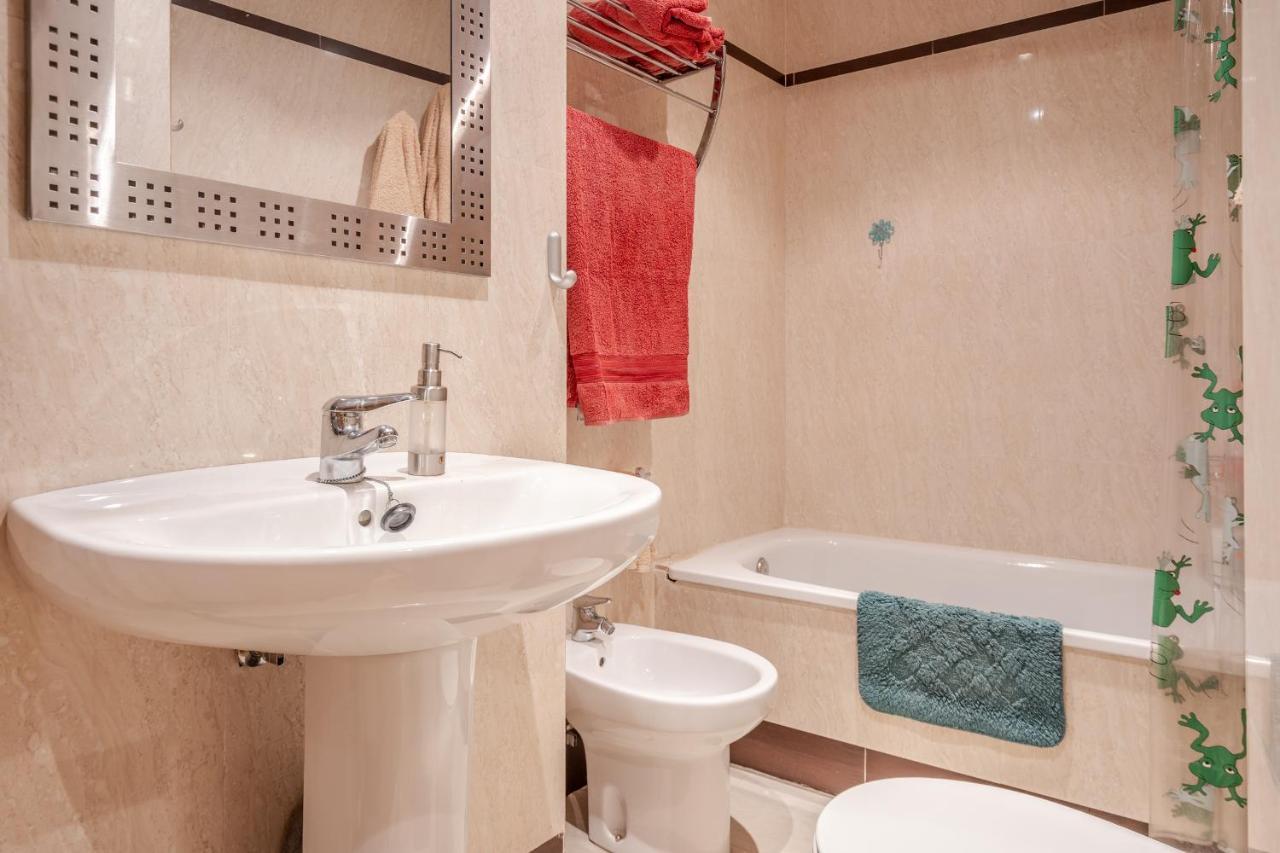 Apartamento Expoholidays - Centrico piso con parking incluido Calle Alvaro Bazan Granada Exterior foto