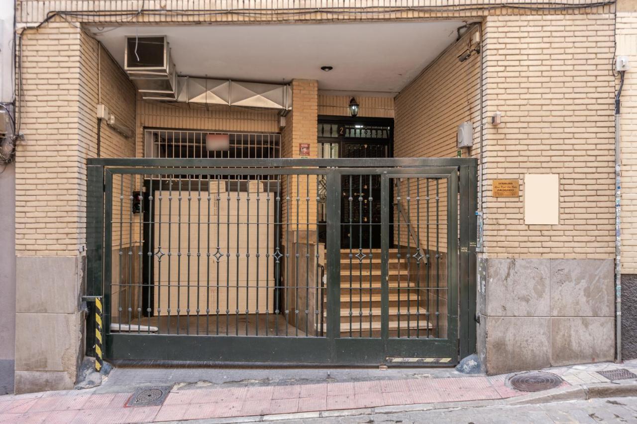 Apartamento Expoholidays - Centrico piso con parking incluido Calle Alvaro Bazan Granada Exterior foto