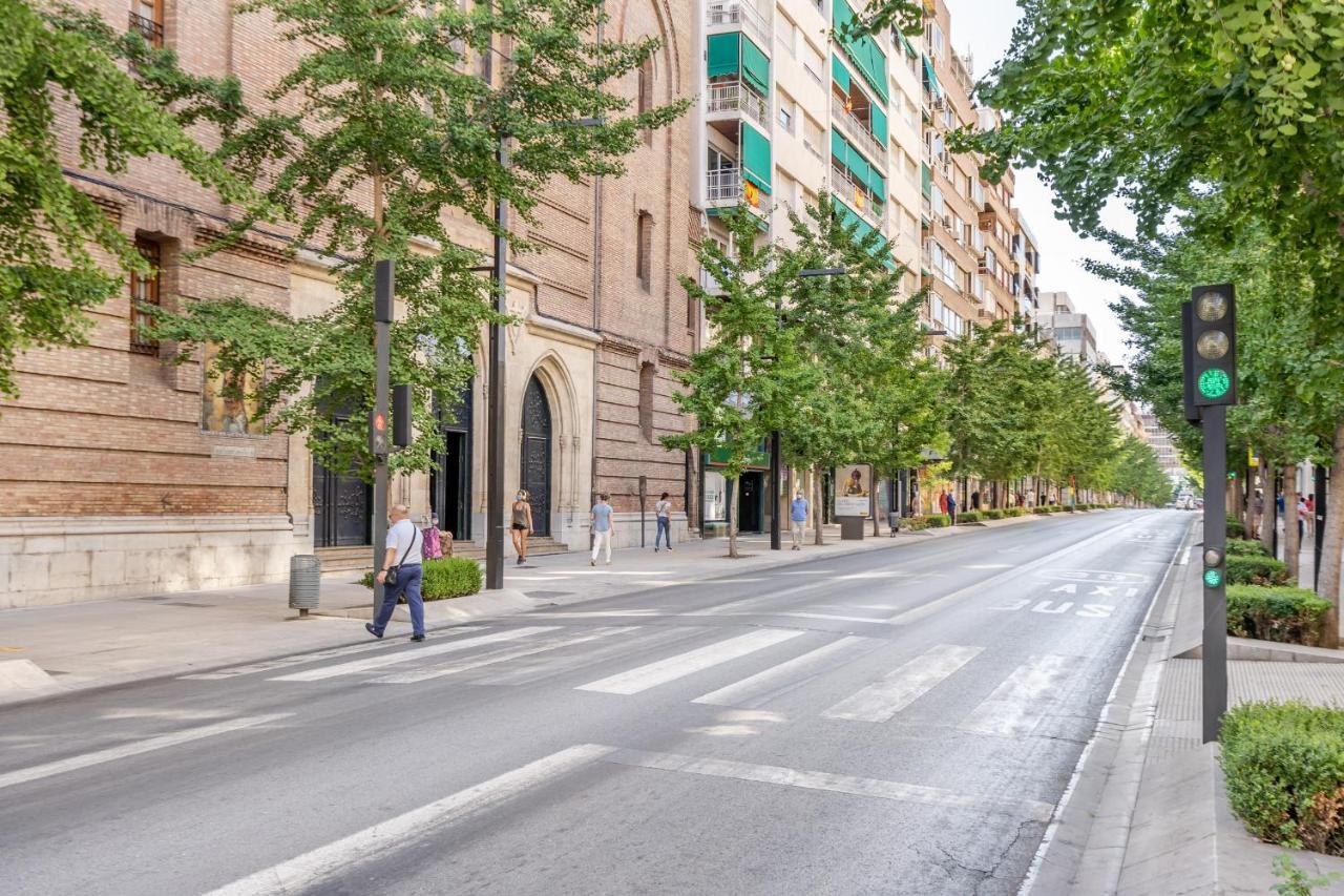 Apartamento Expoholidays - Centrico piso con parking incluido Calle Alvaro Bazan Granada Exterior foto